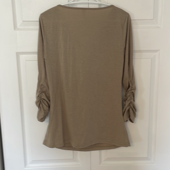 Women’s Top by Mixage Lady Dutch - Picture 4 of 6
